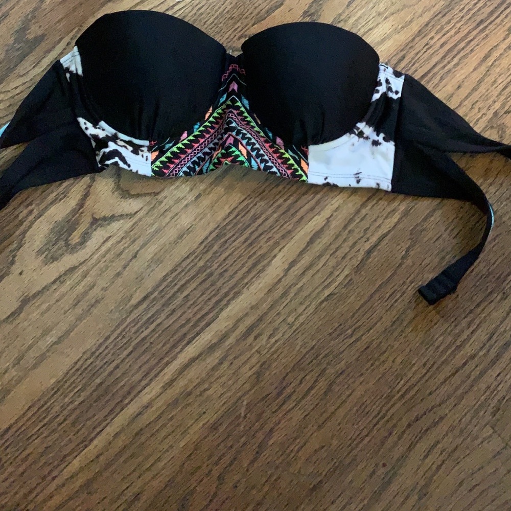 strapless bikini top